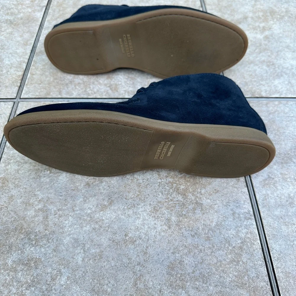 Brunello Cucinelli Navy Suede Chukka Boots with Tan Sole